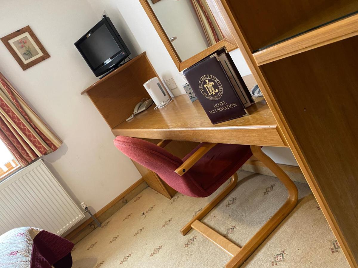 Bessemer Hotel Merthyr Tydfil Eksteriør bilde